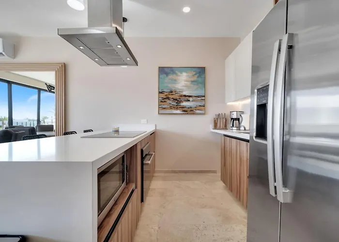 2 Pools Jacuzzi Close To Beaches Rooftop Cozy *