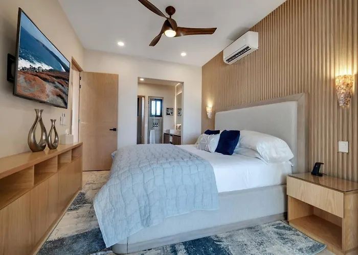 2 Pools Jacuzzi Close To Beaches Rooftop Cozy Holiday home Cabo San Lucas