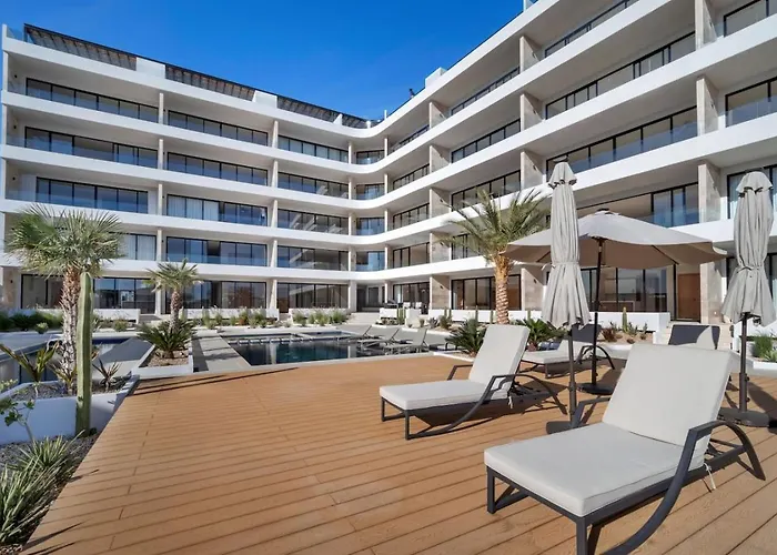 2 Pools Jacuzzi Close To Beaches Rooftop Cozy * Cabo San Lucas